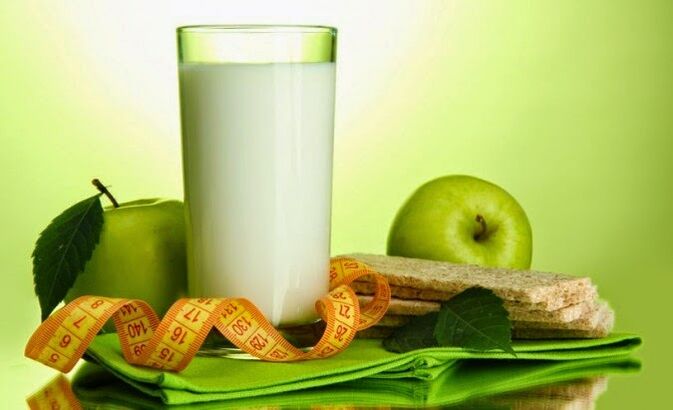 A weekly diet with kefir can be supplemented with apples