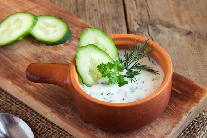 sour cream soup with dilute cucumber